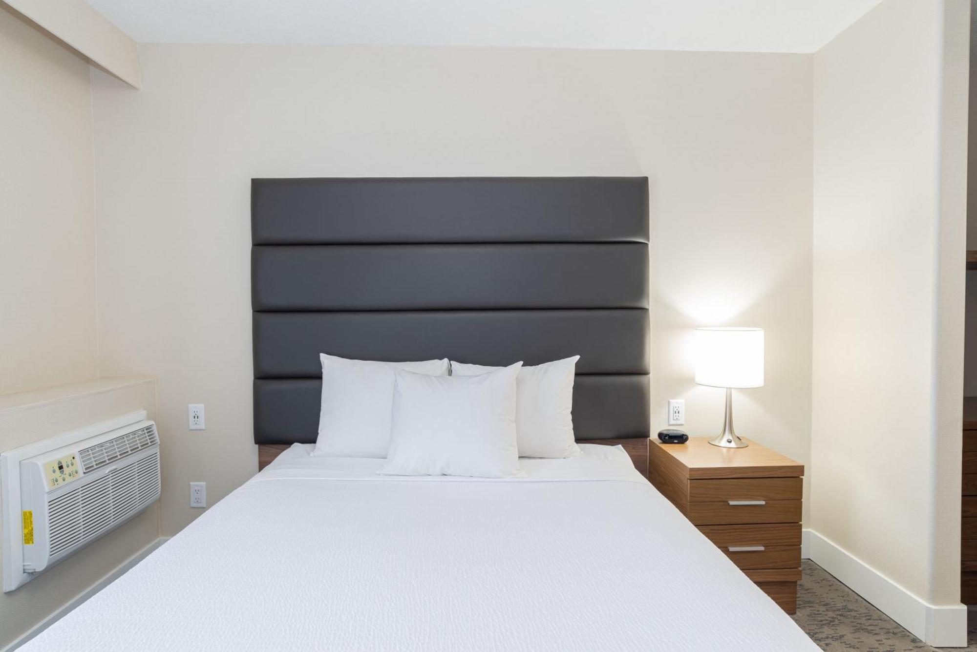 Sandman Hotel Grande Prairie Εξωτερικό φωτογραφία