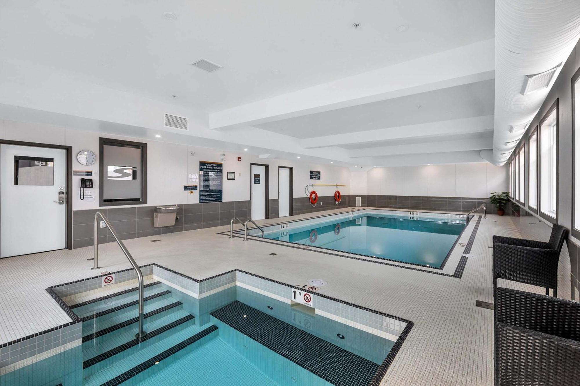 Sandman Hotel Grande Prairie Εξωτερικό φωτογραφία